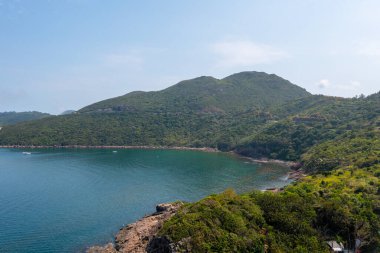 23 Nisan 2022, Ha Shan Tuk, Hong Kong kıyı şeridi manzarası. 