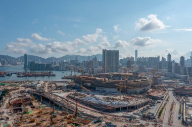 24 Nisan 2022 Kai Tak Spor Parkı yapım aşamasında.