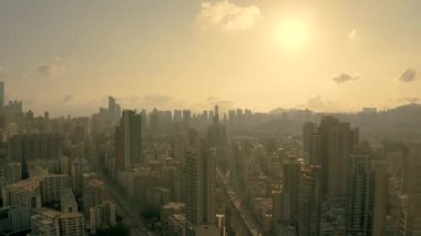 Kowloon şehrinden Kowloon manzarasının ortası 24 Nisan 2022