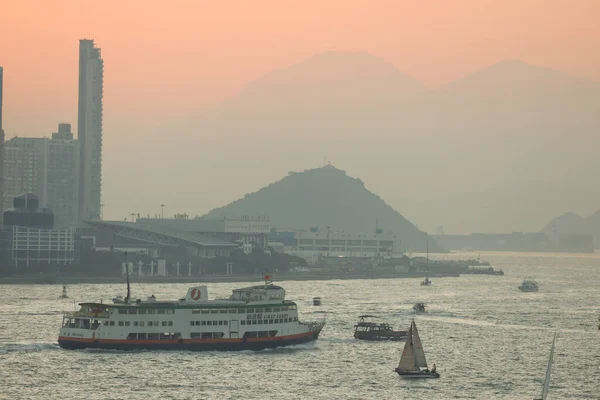 Nov 2019 Hong Kong Ferry Crosses Victoria Harbour Hong Kon — Stock Photo, Image