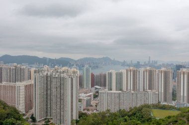 2 Mayıs 2022 'de Llam Kwun Tong' daki konut binası.