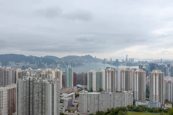 2 Mayıs 2022 Lam Tin, Hong Kong 'daki yerleşim bölgesi.