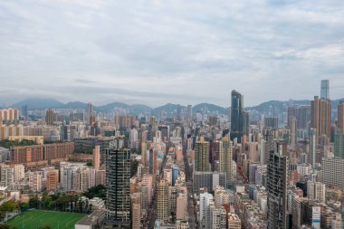 9 Mayıs 2022 Kowloon Peninsul 'da Kowloon South' un bir şehir manzarası.