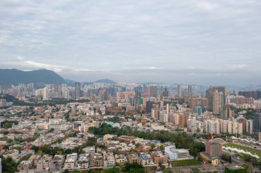 9 Mayıs 2022 Kowloon Doğu 'nun Kowloon Tong şehrinin manzarası.