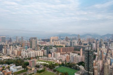 9 Mayıs 2022 Kowloon Doğu 'nun Kowloon Tong şehrinin manzarası.