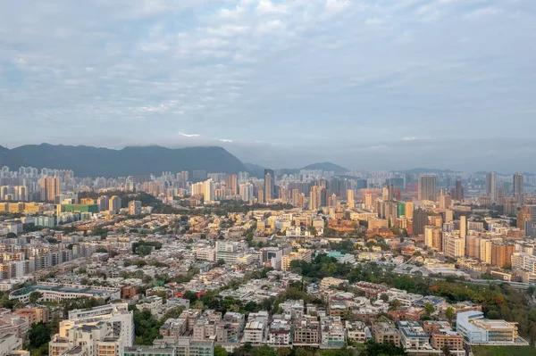 9 Mayıs 2022 Kowloon Doğu 'nun Kowloon Tong şehrinin manzarası.