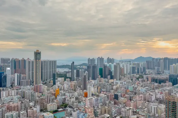 9 Mayıs 2022 Sham Shui Po 'nun batısında bir Kowloon şehri.