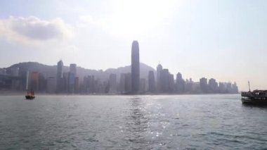 15 Şubat 2018, Hong Kong Viktorya Limanı.