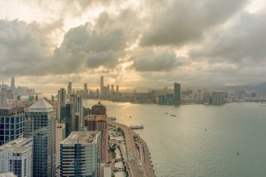 28 Mayıs 2022 Victoria Limanı, Hong Kong manzarası. 