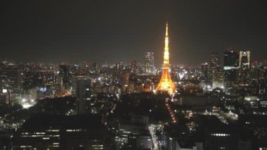9 Nisan 2016 Tokyo Kulesi ve Tokyo şehir manzarası