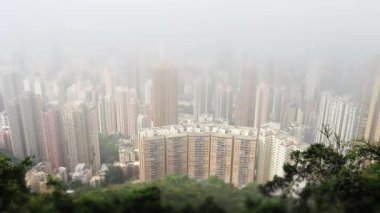 28 Şubat 2015 'te sisli havada Victoria Tepesi' nden izleniyor