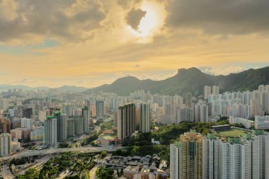 1 Mayıs 2022 Lion Rock Hill ve Kowloon, Hong Kong 'un Skykine' i
