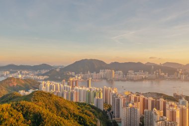 1 Mayıs 2022, Lam tin Kwun Tong 'daki konut binası.