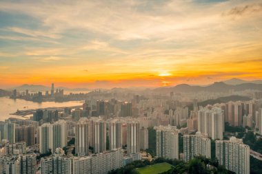 1 Mayıs 2022 Kwun Tong, Victoria Limanı, Hong Kong