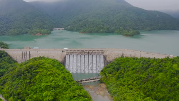 Junio 2022 Tai Tam Tuk Embalse Descarga Inundación Después Lluvia — Vídeos de Stock