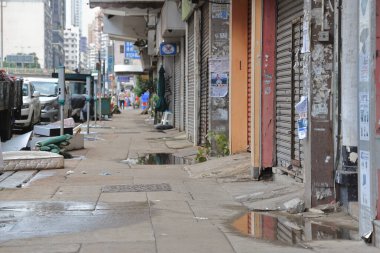 3 Temmuz 2022 'de To Kwa Wan, Hong Kong' daki garajda. 