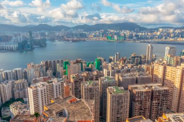 2 Mayıs 2022 Braemar tepesinden kuzeye doğru ufuk çizgisi.