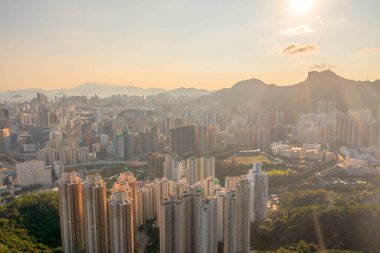 3 Mayıs 2022. Lion Rock, Hong Kong yakınlarındaki yerleşim bölgesi.