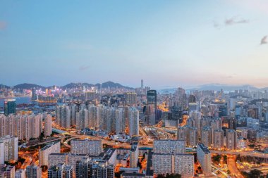 3 Mayıs 2022 Doğu Kowloon 'un şehir manzarası