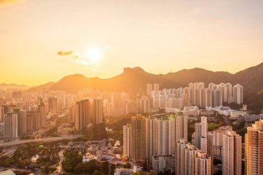 3 Mayıs 2022. Lion Rock, Hong Kong yakınlarındaki yerleşim bölgesi.