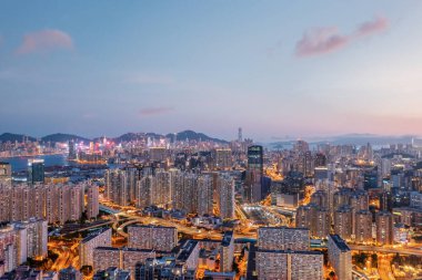 3 Mayıs 2022 Doğu Kowloon 'un şehir manzarası