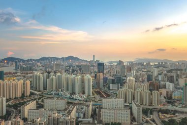 3 Mayıs 2022 Kowloon, Hong Kong şehir manzarası