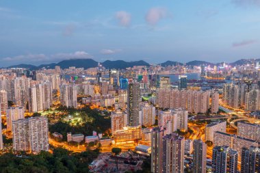 3 Mayıs 2022 Doğu Kowloon 'un şehir manzarası