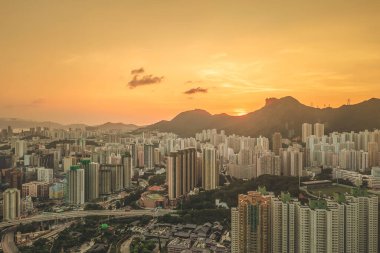 3 Mayıs 2022. Lion Rock, Hong Kong yakınlarındaki yerleşim bölgesi.