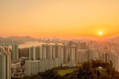 6 Mayıs 2022 Lam Tin Park, Hong Kong manzarası. 