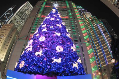 21 Dec 2011 the Hong Kong WinterFest, large Christmas Decoration at central