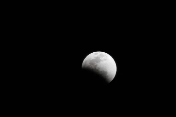 Dec 2011 Total Lunar Eclipse Moon Phases — ストック写真