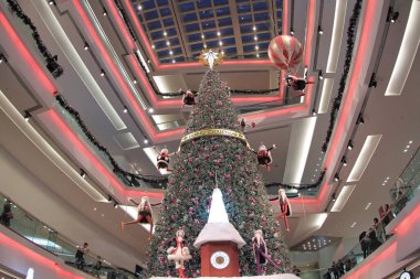 26 Nov 2011 the Christmas Decoration at hong kong  shopping mall