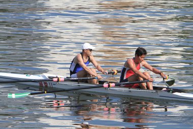 5 Nov 2011  team rowing to the at Shek Mun, hk