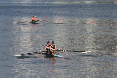 5 Nov 2011  team rowing to the at Shek Mun, hk