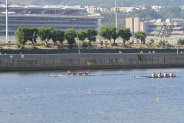 5 Nov 2011  team rowing to the at Shek Mun, hk