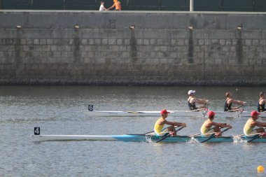 5 Nov 2011  team rowing to the at Shek Mun, hk