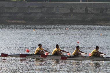 5 Nov 2011  team rowing to the at Shek Mun, hk