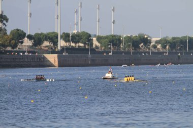 5 Nov 2011  team rowing to the at Shek Mun, hk