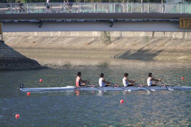 5 Nov 2011  team rowing to the at Shek Mun, hk