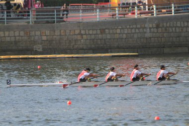 5 Nov 2011  team rowing to the at Shek Mun, hk