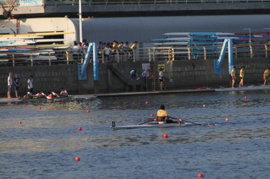 5 Nov 2011  team rowing to the at Shek Mun, hk