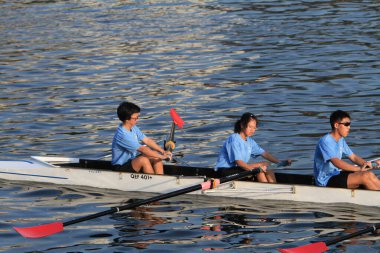 5 Nov 2011  team rowing to the at Shek Mun, hk