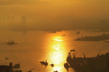 31 July 2011 the Sunset view of hong kong at Devil's Peak