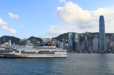 10 Mayıs 2011 Hong Kong gökdelen gökdeleni gündüz gökdeleni