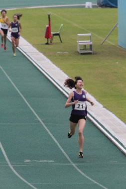 21 Mayıs 2011, Tseung Kwan O Sports Ground 'da koşucu