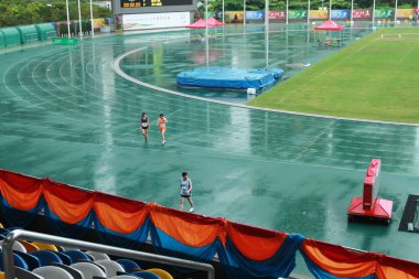 21 Mayıs 2011, Tseung Kwan O Sports Ground 'da koşucu