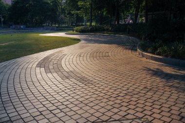 13 Eylül 2022 Yeni patika ve güzel ağaçlar yürümek için pist