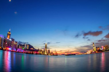 5 Ağustos 2011 Victoria Limanı, Wai Chai ve Hong Kong Merkez. 