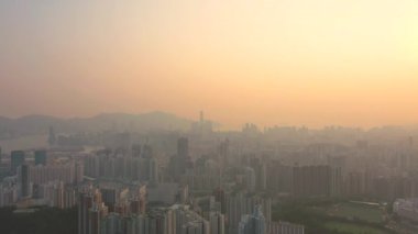 8 Mayıs 2022 Skyline Kowloon 'dan Kowloon Viewing Point gün batımında