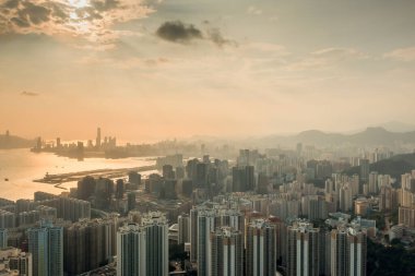 9 Mayıs 2022 Siyah tepe manzaralı Kowloon tarafından